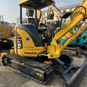 Mini-excavatrice sur chenilles Komatsu PC35 d'occasion, 3,5 tonnes, moteur d'origine japonais, godet de 0,12 m³ - Product Image 6