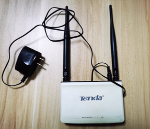 Router WiFi Inalámbrico de <span class=keywords><strong>2</strong></span> Antenas y 300 Mbps, Nuevo o de Segunda Mano, con Conector SC y Firmware en Inglés - Product Image 1