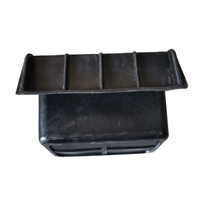 Seau en caoutchouc synthétique, seaux d'alimentation en caoutchouc pour pneus, abreuvoir suspendu pour chevaux, abreuvoir portable pour animaux 16L - Product Image 5