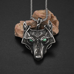2025 stile retrò Punk norreno vyking Amulet collana da uomo lega nera testa di <span class=keywords><strong>lupo</strong></span> <span class=keywords><strong>ciondolo</strong></span> <span class=keywords><strong>con</strong></span> catena Popcorn gioielli alla moda - Product Image 6