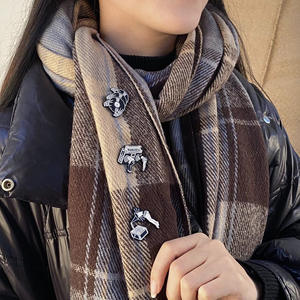 卸売メタルパンクゴシッククリエイティブスカルレトロテープラジオ蓄音機合金ブローチソフトエナメルラペルピン - Product Image 4