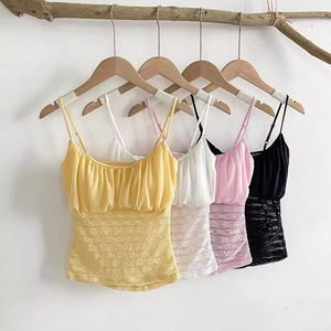 Nouveau débardeur d'été moulant et sexy pour femme, couleur unie, avec dentelle et petite rembourrage, collection 2025 – Crop top sexy en dentelle sans soutien-gorge intégré - Product Image 1