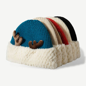 可愛いトナカイアントラーニットハット冬用クロシェットニットキャップビーチ用またはビジネスクリスマスアントラーハット - Product Image 2