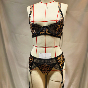 TJ Textile pakaian dalam wanita seksi macan tutul wanita seksi baru pakaian dalam motif hewan kontras Lingerie Garter renda - Product Image 3
