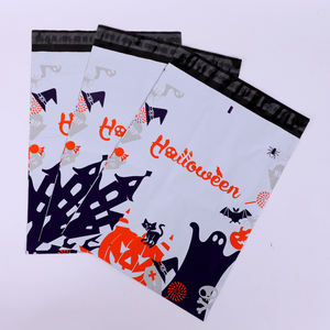 Bolsa estampada de polietileno imprimible con autosellado, diseño exterior impermeable, adaptable a requisitos específicos de dimensiones - Product Image 1