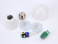 Lampe en plastique SKD LED 12W, corps de ampoule, matériel automobile, garantie de 2 ans, pièces