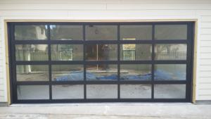 Porte de <span class=keywords><strong>garage</strong></span> en verre moderne et étanche pour villa, avec ouverture coulissante et portillon piétonnier - Product Image 3