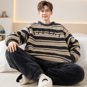 Conjunto de Pijama de Felpa Suave para <span class=keywords><strong>Hombre</strong></span>, Grueso y Cálido, de Felpa de Coral con Dibujos Animados, Ropa de Dormir Juvenil - Product Image 3
