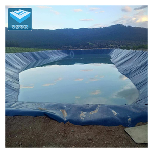 Géomembrane HDPE texturée noire de 1.0mm <span class=keywords><strong>pour</strong></span> la couverture quotidienne des décharges et la gestion temporaire des eaux pluviales - Product Image 5