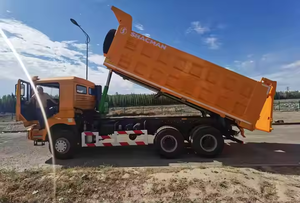 Camión Volquete Shacman de Servicio Pesado con Motor Cummins Weichai, 40 Toneladas, 30 Toneladas, Modelos X3000 F3000 X5000 6x6 6x4 8x4 - Product Image 4