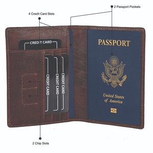 ที่ใส่พาสปอร์ตแบบมีที่ใส่บัตรมีห่วงใส่ปากกาและออกแบบมาอย่างปลอดภัยทำจากหนังแท้ - Product Image 2