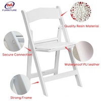 Chaises pliantes blanches Wimbledon pour réceptions de mariage, événements extérieurs et mobilier de jardin
