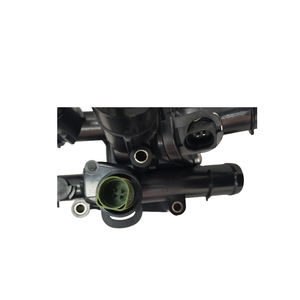 Boîtier de thermostat de liquide de refroidissement/sortie d'eau adapté pour AUDI A3 SKODA <span class=keywords><strong>OCTAVI</strong></span> 06A121111 06A 121 111 - Product Image 1