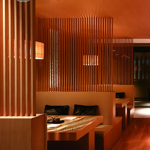 Leggero moderno decorativo finto <span class=keywords><strong>legno</strong></span> PVC travi del soffitto pannelli di parete per uso interno per le decorazioni cellulari - Product Image 2