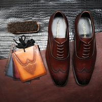 Stilvolle, heiß begehrte Herrenschuhe aus Leder, Originaldesign, Schnürschuhe, Hochzeitsschuhe für Herren