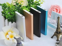 Cargador Portátil 5000mAh Powerbank de Aleación Ultra Delgada Mi Power Bank de Polímero Metálico Ultra para Móvil