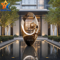 Grande statue en métal de phénix doré en acier inoxydable, décoration artistique de luxe pour l'aménagement paysager extérieur, parcs et places publiques