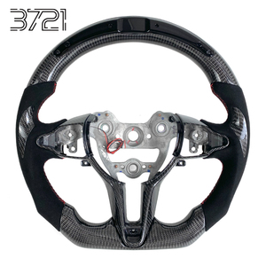 Volante Deportivo de Fibra de Carbono con LED para Hyundai Elantra N, Avante, i30, i30N, N-Line, AD, PD, CN7 (2017-2025) - Product Image 1