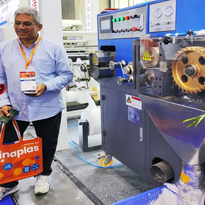 अपशिष्ट प्लास्टिक फिल्म के लिए ऑटो ग्रेनेटिंग मशीन, सीउल बुसान डेगू में अपशिष्ट प्लास्टिक फिल्म पुनर्चक्रण के लिए ऑटो ग्रेनाइट मशीन - Product Image 6