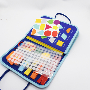 Gioco Sensoriale per Abilità Motorie Fini, Giocattolo Educativo per Bambini, Tavola delle Attività in Feltro - Product Image 4