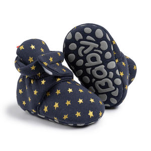 Chaussons chauds doublés polaire pour <span class=keywords><strong>bébé</strong></span> - Motif torsadé tricoté, semelle antidérapante, chaussons-chaussettes d'hiver pour nourrissons - Product Image 4