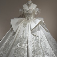 Robe de mariée de bal en satin ivoire Xs327 Regal Sweetheart avec plumes, cristaux, pompons et volants origami Jancember