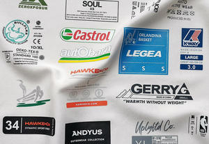 Étiquette de vêtement personnalisée en silicone 3D de haute qualité, transfert thermique, étiquette tissée en coton pour T-shirt, logo de marque personnalisé - Product Image 3