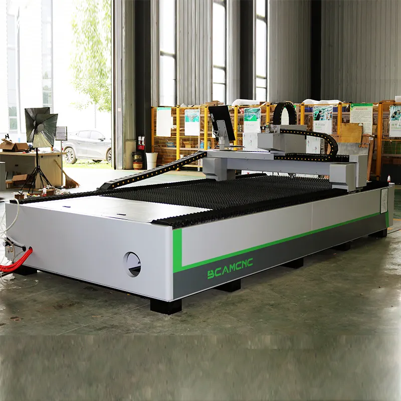 BCM3015F Roestvrij Staal Koolstofstaal Iron Metalen Verwerking Cnc Fiber Laser Snijmachine