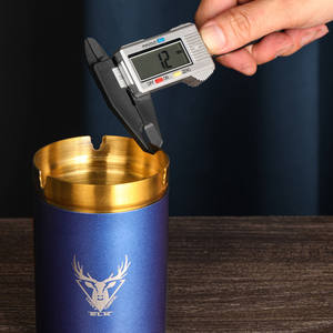 Cenicero de Coche de Acero Inoxidable Personalizado con Logotipo Láser, Cenicero de Alta Gama Resistente al Viento, Venta al por Mayor - Product Image 5