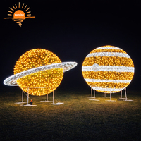 Sculpture lumineuse LED de haute qualité en forme de planète Saturne pour l'extérieur, thème spatial Jupiter, décoration lumineuse pour Noël et les festivals