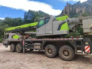 Grue télescopique authentique Zoomlion 50H - 50 tonnes pour la construction et les levages lourds. - Product Image 3