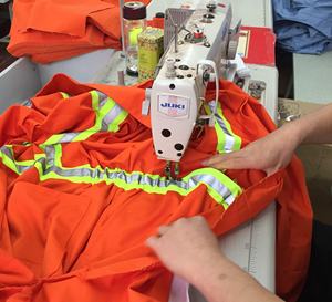 Classe 3 Orange FR ou coton ignifuge avec bande réfléchissante Combinaison ignifuge Vêtements de sécurité - Product Image 6