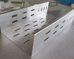 Bandeja Portacables de Acero Inoxidable, Tipo Escalera/Canal/Perforada, Venta al por Mayor, Recubierta por Pulverización y Galvanizada por Inmersión en Caliente, Puente Portacables de Largo Alcance - Product Image 5