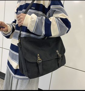 <span class=keywords><strong>Borsa</strong></span> a tracolla in tela resistente Unisex scuola universitaria stile inghilterra stile Vintage Street Workwear Flip Postman <span class=keywords><strong>borsa</strong></span> Messenger - Product Image 5