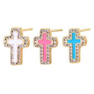 أقراط على شكل صليب مطلية بالذهب عيار 18 قيراط مع أحجار زركون، مجوهرات عصرية للزفاف والهدايا للنساء، موضة 2022 - Product Image 1