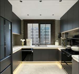 Ensemble de cuisine complet BALOM personnalisé en bois de chêne avec armoires de base pour évier et organiseurs de tiroirs pour les maisons rurales - Product Image 5