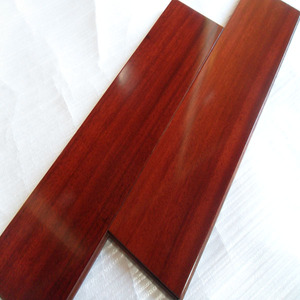 Plancher en bois dur <span class=keywords><strong>Iroko</strong></span> africain massif, finition mate lisse avec revêtement UV, motif chevron, couleur café/naturel/aubépine, 9%-12% MC - Product Image 1