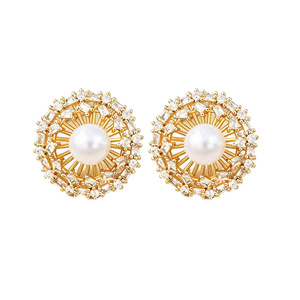 Boucles d'oreilles clous tournesol en zircone sertie de diamants, monture closée en or 14 carats, bijoux de mode pour mariage EDB-077 - Product Image 5