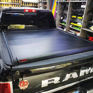 Accessori per Camion Copertura Rigida Tri-Fold Retrattile Manuale per Ram 1500 - Product Image 4