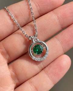 Collar con Colgante de Diamante con Corte Brillante y Engaste de Bisel, Hecho a Mano en Oro de 14K, para Mujer, para Boda o Compromiso, Diseño Personalizado, Venta al Por Mayor B2B - Product Image 4