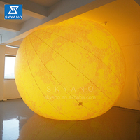 Lune dorée géante gonflable personnalisée Neuf planètes Grande lune gonflable avec lumières LED pour la décoration des vacances