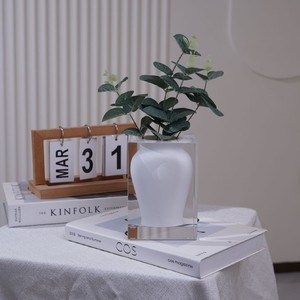 Jarrón acrílico de alta transparencia, estilo moderno minimalista decorativo con pintura a la tinta para la sala de estar del hogar - Product Image 2