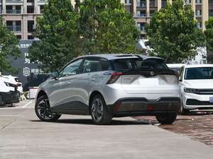 Haute qualité <span class=keywords><strong>d</strong></span>'<span class=keywords><strong>occasion</strong></span> <span class=keywords><strong>MG4</strong></span> 2023 modèle 415km Sea Going Champion Edition voiture électrique idéale pour la vie urbaine et un usage quotidien - Product Image 4