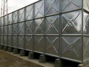 25*10*4m réservoir d'<span class=keywords><strong>eau</strong></span> en acier pressé 1000M3 réservoir d'<span class=keywords><strong>eau</strong></span> en acier galvanisé pour la récolte <span class=keywords><strong>de</strong></span> <span class=keywords><strong>pluie</strong></span> - Product Image 6