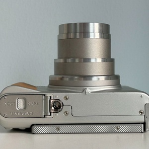 Kamera Saku Telefoto Berperforma Tinggi Canon PowerShot SX740 HS 20.3MP 4K - Product Image 5
