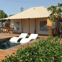 Maison de glamping extra spacieuse pour les vacances en famille, lodge en toile multi-pièces avec grande terrasse extérieure