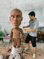 Statue en fibre de verre réaliste de portrait de célébrité personnalisée en usine, figurine réaliste en fibre de verre pour l'extérieur.