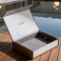 Boîte cadeau magnétique pour bijoux personnalisés, boîte cadeau en papier laminé écologique avec ruban