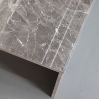 Carreaux d'escalier antidérapants aspect marbre gris 30*120cm, carreaux de marches en céramique et porcelaine sur mesure