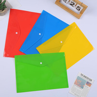 En stock, pochette transparente pour documents de bureau A4 en PP avec bouton pression et logo imprimé en couleur, Chine